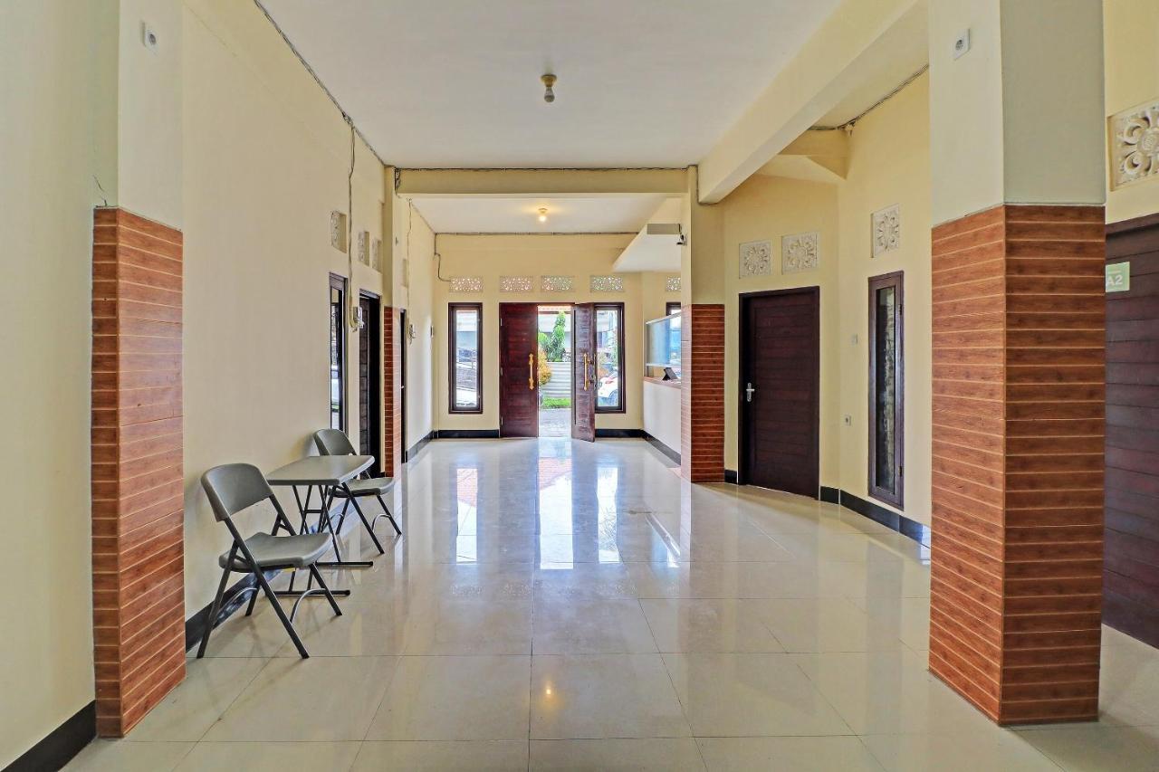 Oyo 91864 Holistic Stay Jimbaran Exterior foto