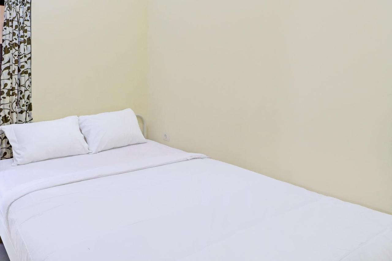 Oyo 91864 Holistic Stay Jimbaran Exterior foto